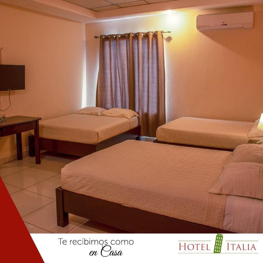 Hotel Italia La Ceiba Exteriér fotografie